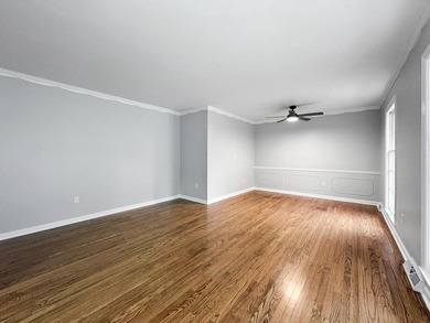 Welcome home to Evanston Estates -- a hidden gem in North - photo 5