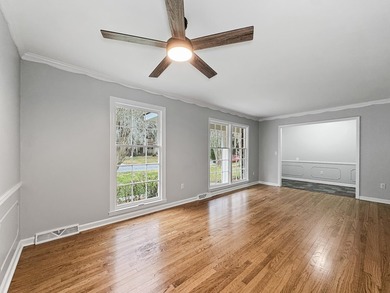 Welcome home to Evanston Estates -- a hidden gem in North - photo 6