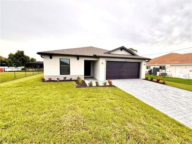 Cape Coral Area Home For Sale in Cape Coral Florida
