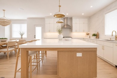 Luxury New Construction, situated in Margate's desirable Marina - photo 5