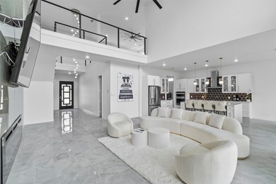 A TRUE REFLECTION OF THE BUILDER'S VISION OF MODERN LUXURY AND - photo 12