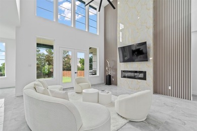 A TRUE REFLECTION OF THE BUILDER'S VISION OF MODERN LUXURY AND - photo 15