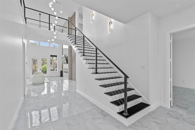 A TRUE REFLECTION OF THE BUILDER'S VISION OF MODERN LUXURY AND - photo 20