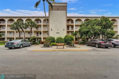 Lake Condo For Sale in Coconut Creek, Florida
