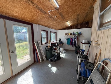 Welcome to 114 Belt Ave, where the true value is in the - photo 22