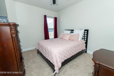 Welcome to LUXURY LIVING in the highly desirable, The Oaks Golf - photo 34