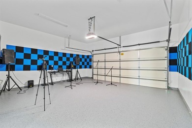 A TRUE REFLECTION OF THE BUILDER'S VISION OF MODERN LUXURY AND - photo 34