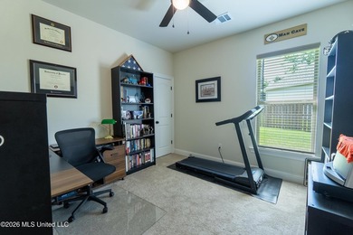 Welcome to LUXURY LIVING in the highly desirable, The Oaks Golf - photo 40
