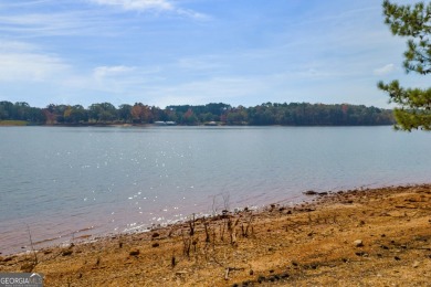 Lake Hartwell Lot For Sale in Hartwell Georgia