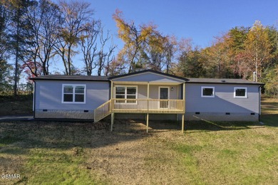 Douglas Lake Home For Sale in Dandridge Tennessee