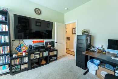 Welcome to LUXURY LIVING in the highly desirable, The Oaks Golf - photo 41