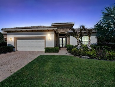 Experience elevated Florida living in this luxurious 3-bedroom - photo 2