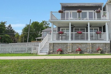 Seller is Motivated! Now offering a $7k flooring credit! Wake up - photo 1