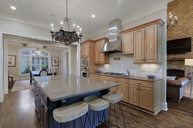 LAKEFRONT - ASSIGNED BOAT SLIP - LUXURY UPGRADES THROUGHOUT - - photo 22