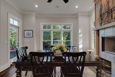 LAKEFRONT - ASSIGNED BOAT SLIP - LUXURY UPGRADES THROUGHOUT - - photo 26