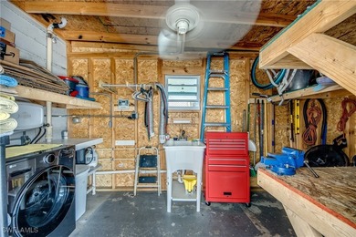 HUGE PRICE REDUCTION MOTIVATED SELLERS SAY MAKE ME AN OFFER!! - photo 43