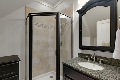 LAKEFRONT - ASSIGNED BOAT SLIP - LUXURY UPGRADES THROUGHOUT - - photo 44