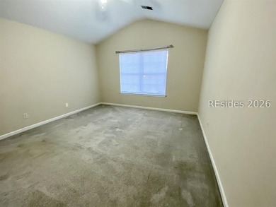 GREAT INVESTMENT PROPERTY, WITH RENTER IN PLACE WHO WILL STAY OR - photo 7