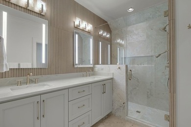 LAKEFRONT - ASSIGNED BOAT SLIP - LUXURY UPGRADES THROUGHOUT - - photo 48