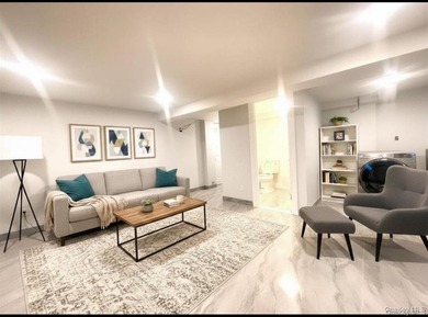 Prime Kew Garden Areas fully renovated single family townhouse - photo 10