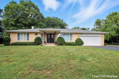 Lake Home For Sale in Wonder Lake, Illinois