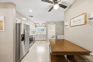 Welcome to this beautifully updated 3-bedroom, 2-full-bath ranch - photo 5