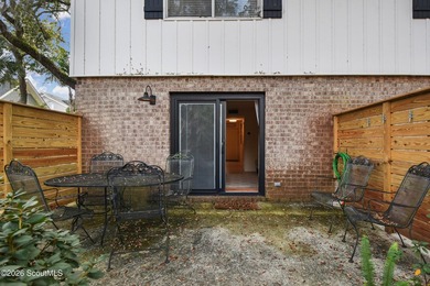 Adorable 2 bedroom, 1.5 bath beach cottage-style townhome! This - photo 13