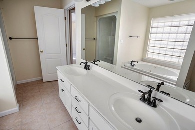 Welcome to 156 Canterbury Drive in the Country Club of Alabama! - photo 14