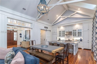 This charming 4 bedroom, 4.5 bath cottage designed by Pearce - photo 14