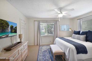 Adorable 2 bedroom, 1.5 bath beach cottage-style townhome! This - photo 19