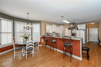 AWARD WINNING BROOKWOOD SCHOOLS! This beautiful brick home - photo 23