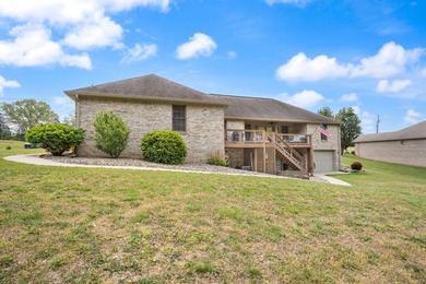 NEW PRICE - MOTIVATED SELLERS - Welcome Home to this stunning - photo 5