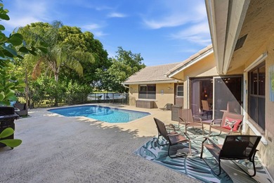 Welcome to this charming single-story residence in Sun Valley - photo 30