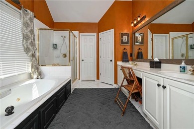 AWARD WINNING BROOKWOOD SCHOOLS! This beautiful brick home - photo 36