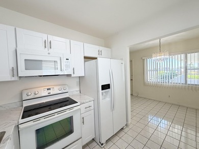 Welcome to this spacious 2 bedroom, 1-bath condo located on the - photo 6