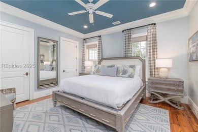 This charming 4 bedroom, 4.5 bath cottage designed by Pearce - photo 37