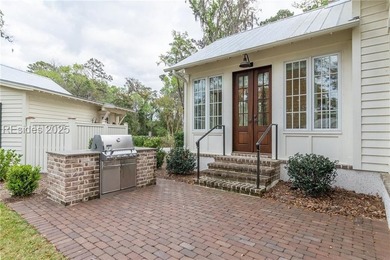 This charming 4 bedroom, 4.5 bath cottage designed by Pearce - photo 41