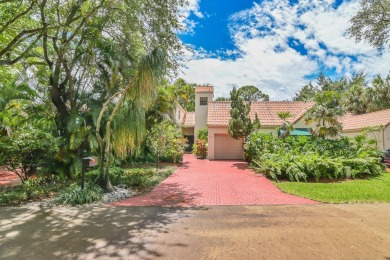 (private lake, pond, creek) Townhome/Townhouse For Sale in Boca Raton Florida