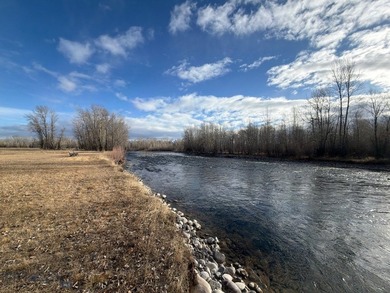 Tucked along the banks of the famed Gallatin River South of - photo 5