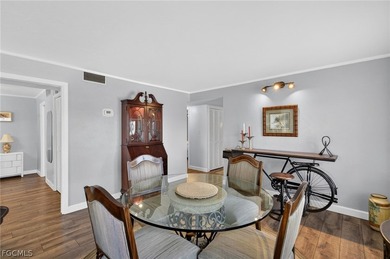 Corner unit, always the way to go! You get more light flooding - photo 6