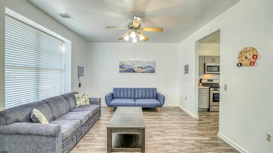 Welcome to this inviting 3-bed, 2.5-bath single-family home in - photo 4
