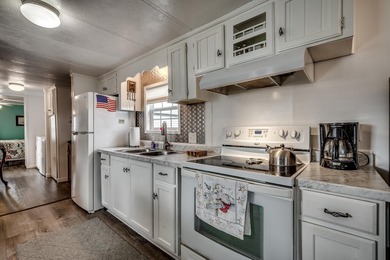 Perched on one of the largest, most private lots in Waterway - photo 6