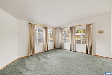 Exceptional Opportunity with Mountain Views, Shop Space & - photo 11