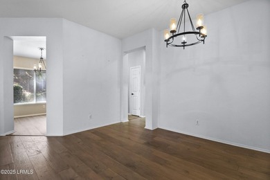 A beautiful, updated Clayton Villa in the heart of Sun City - photo 16