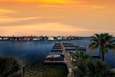 OPEN CANAL VIEWS, FLOATING BOAT SLIPS, ELEVATOR, PREMIER