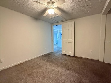Excellent income-producing opportunity in Lakeland featuring a - photo 20