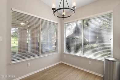 A beautiful, updated Clayton Villa in the heart of Sun City - photo 23