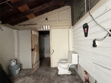 Excellent income-producing opportunity in Lakeland featuring a - photo 27