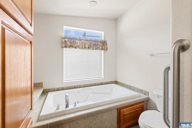 Exceptional Opportunity with Mountain Views, Shop Space & - photo 31