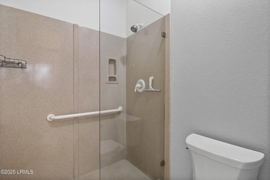 A beautiful, updated Clayton Villa in the heart of Sun City - photo 38